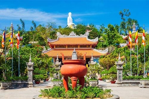Nha Trang: Khám phá 13 ngôi chùa linh thiêng với kiến trúc và địa thế độc bản