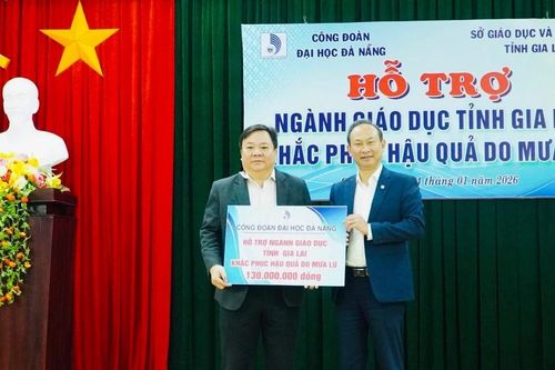 Ngành Giáo dục Gia Lai tiếp nhận 130 triệu đồng hỗ trợ khắc phục hậu quả mưa lũ