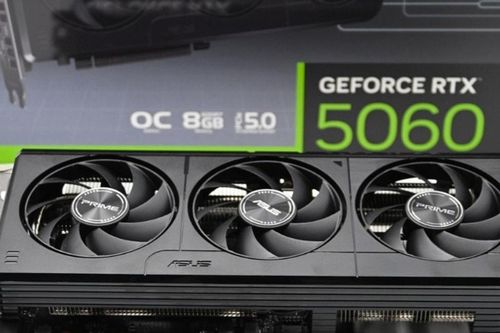 NVIDIA tăng nguồn cung RTX 5060 bản 8GB và cắt giảm dòng 16GB giữa khủng hoảng bộ nhớ