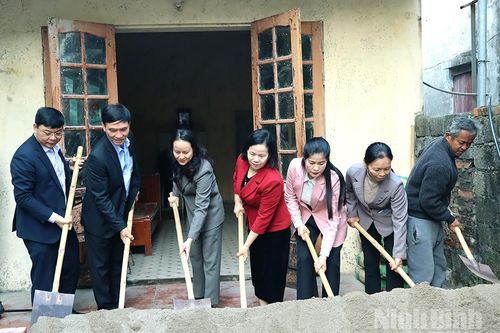 Khởi công xây dựng nhà Đại đoàn kết cho hộ nghèo phường Mỹ Lộc