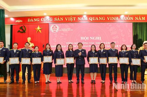 Thuế cơ sở 5 triển khai nhiệm vụ công tác năm 2026