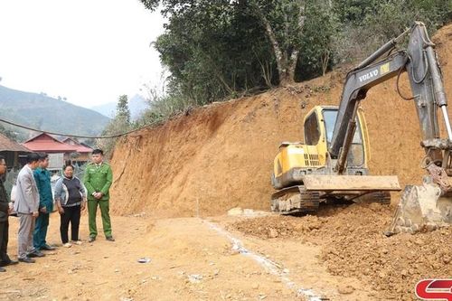 Khởi công xây dựng nhà ở cho 13 gia đình có hoàn cảnh đặc biệt khó khăn