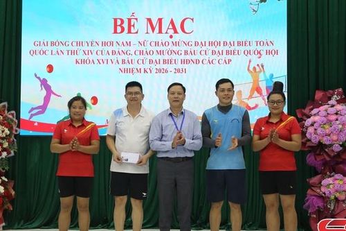 Mường Lèo tổ chức giải bóng chuyền hơi chào mừng Đại hội XIV của Đảng