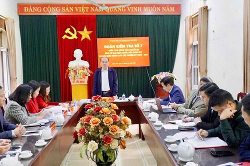 Kiểm tra công tác chuẩn bị bầu cử tại phường Linh Sơn và xã Đại Phúc
