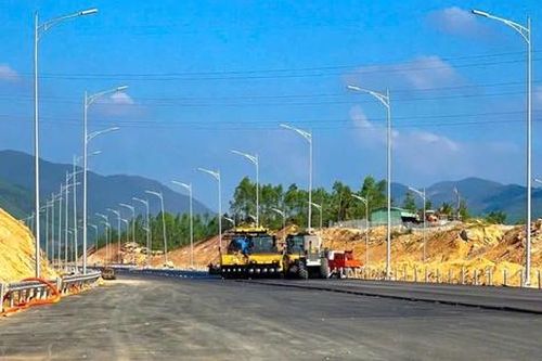 Chủ đầu tư lưu ý tiến độ nhiều nhà thầu thi công cao tốc qua Gia Lai, Đắk Lắk