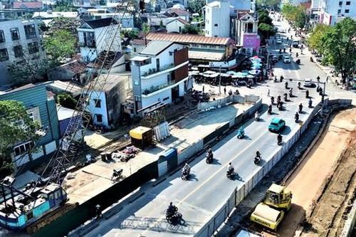 Toàn cảnh dự án mở rộng cầu Vỹ Dạ thi công chậm, nhà thầu bị phạt hơn 1,5 tỷ đồng