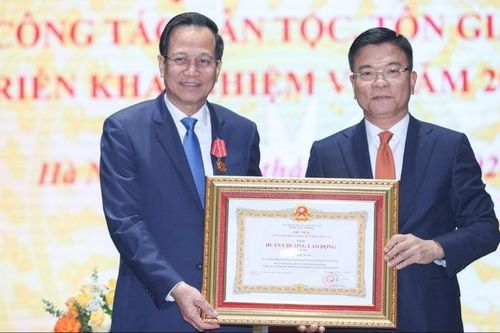 Tháo gỡ vướng mắc trong thực hiện chính sách dân tộc