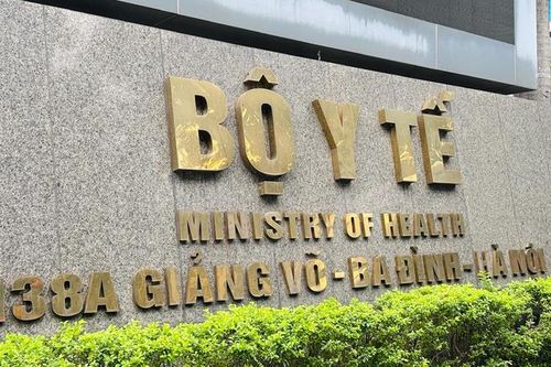 Bộ Y tế yêu cầu kiểm tra thông tin vụ việc mất vệ sinh tại nhà hàng tiệc cưới ở TPHCM