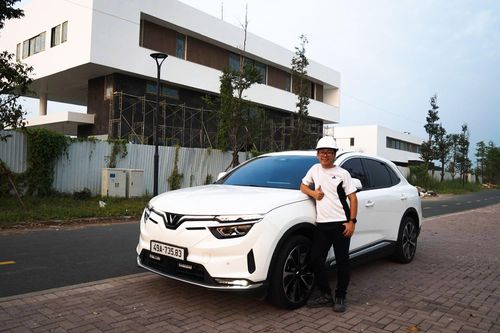 Chạy 20.000 km, người dùng Việt khẳng định: VinFast VF 8 là lựa chọn hoàn hảo