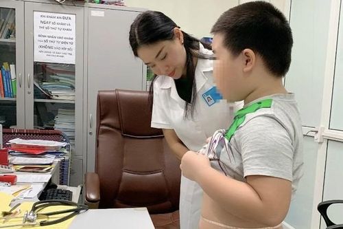 Nguy cơ thừa cân, béo phì ở trẻ học đường và giải pháp dinh dưỡng