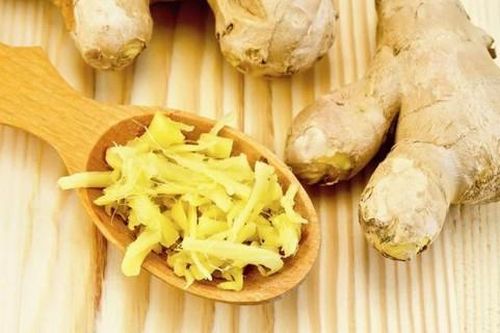 Gừng tươi và bài thuốc tắm rượu gừng phòng trị cảm lạnh