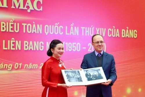 Khai mạc chuỗi hoạt động chào mừng Đại hội Đảng toàn quốc lần thứ XIV và 76 năm quan hệ Việt Nam - Liên bang Nga