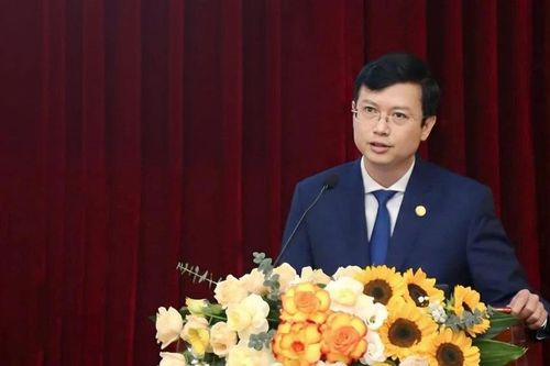 Sở GD-ĐT Hà Nội giới thiệu chức danh tân Giám đốc - PGS.TS Nguyễn Văn Hiền