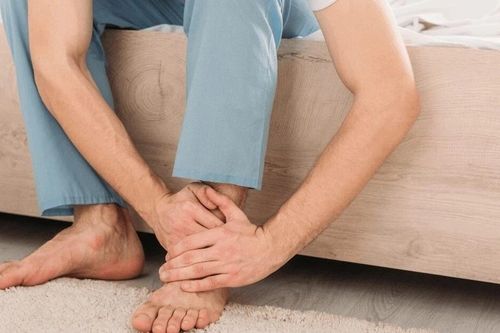 Huyết áp cao âm thầm gây nhiều bệnh: Dấu hiệu nhận biết buổi sáng