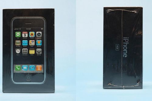 iPhone 4 gây sốt, giá tăng 10 lần vẫn 'cháy' hàng