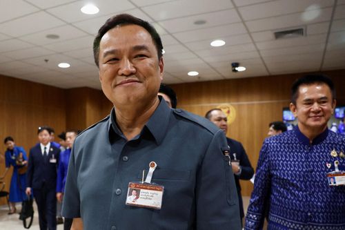 Chữ viết tay 'không đọc nổi' của ông Anutin