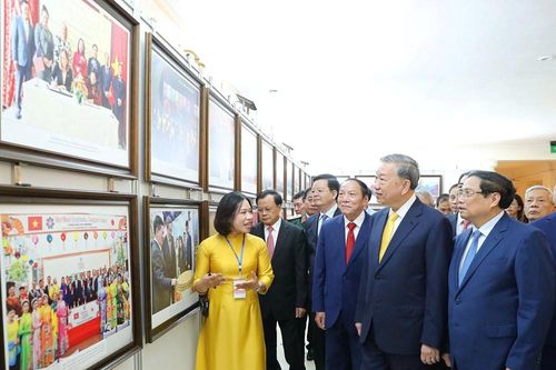 Phát triển vì con người – đặt văn hóa ở trung tâm dẫn dắt khát vọng quốc gia