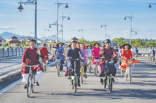 Thúc đẩy công nghiệp văn hóa trong không gian đô thị di sản