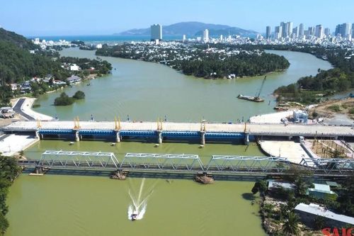 Hoàn thành đập ngăn mặn trên sông Cái Nha Trang trong tháng 3-2026