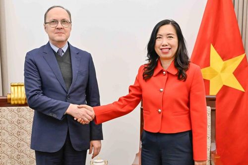 Đại sứ Nga tại Việt Nam quan tâm theo dõi và hiểu rõ ý nghĩa quan trọng của Đại hội XIV của Đảng Cộng sản Việt Nam