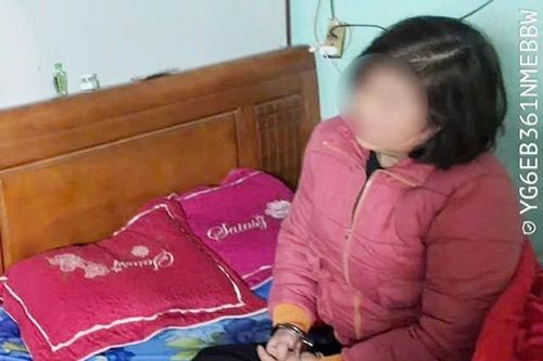 Bắt quả tang 2 đôi mua bán dâm ngay tại quán cà phê