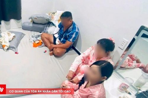 Phát hiện nhóm 'trai thanh gái lịch' phê ma túy tại nhà riêng