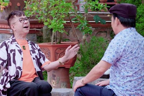 Ca sĩ Long Nhật bị thương vẫn cố gắng hoàn thành vai diễn