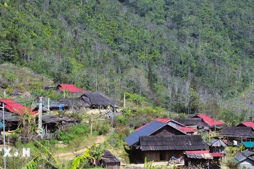 Khám phá bản 'đỉnh trời' Huồi Măn của cộng đồng dân tộc Mông tại Nghệ An