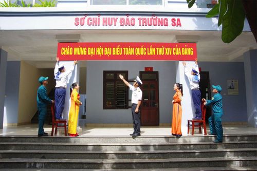 Quân dân Trường Sa vững niềm tin hướng về Đại hội XIV của Đảng