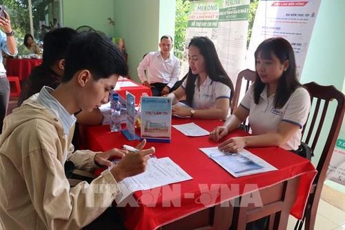 Ngày hội việc làm: Doanh nghiệp 'săn' nhân lực trẻ tại Đồng Tháp