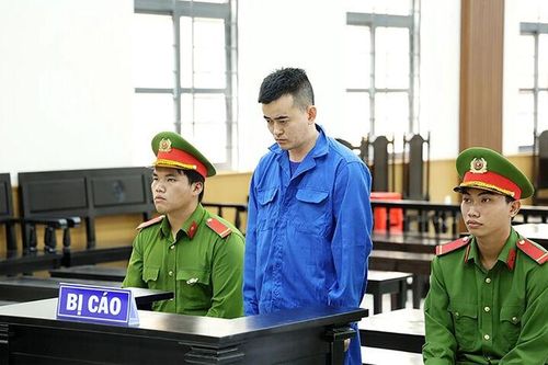 Yêu đơn phương, ghen tuông mù quáng