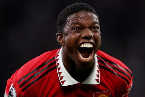 HLV Michael Carrick và quyết định về tương lai của Tyrell Malacia tại Manchester United