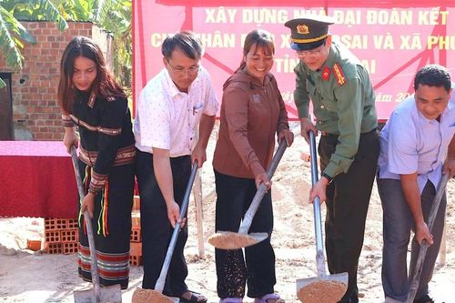 Công an tỉnh Gia Lai khởi công xây dựng, sửa chữa 23 căn nhà cho hộ dân có hoàn cảnh đặc biệt khó khăn