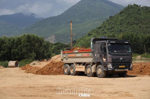 Dự án Đường giao thông liên vùng Khánh Sơn - Khánh Vĩnh: Đẩy nhanh tiến độ giải phóng mặt bằng
