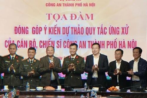 Công an TP Hà Nội tổ chức Tọa đàm đóng góp ý kiến Dự thảo Quy tắc ứng xử của cán bộ, chiến sĩ