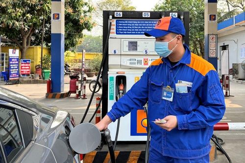 Giá xăng, dầu đồng loạt tăng