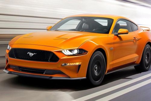 Ford Mustang là xe thể thao bán chạy nhất nước Mỹ 2025