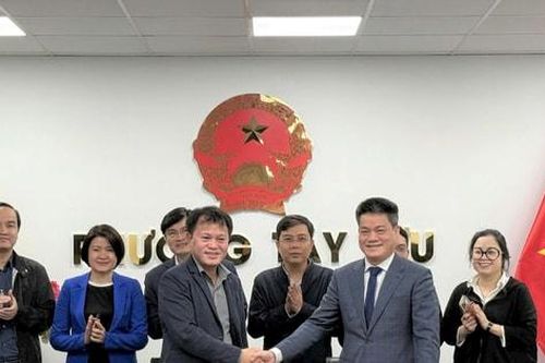 Bàn giao trụ sở quận Bắc Từ Liêm cũ cho Bệnh viện Nam Thăng Long