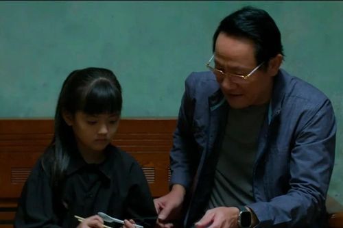 Phim giờ vàng VTV gây tranh cãi vì tình tiết 'muốn tạo drama nhưng quá cũ kỹ'