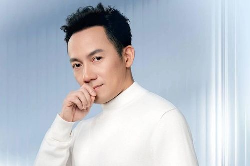 Đinh Tiến Đạt ra mắt MV 'Tự hào được làm con', khép lại EP 'Tôi 30'