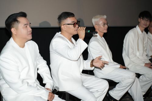 Nhóm MTV gây chú ý khi kết hợp ca sĩ ảo Ann