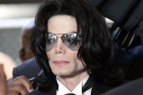 Diễn biến vụ kiện Michael Jackson xâm hại tình dục 4 đứa trẻ