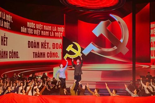 Chương trình nghệ thuật chính luận 'Mãi mãi niềm tin theo Đảng'