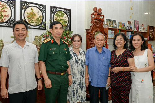 Vị tướng nhân hậu, chân chất, nghĩa tình