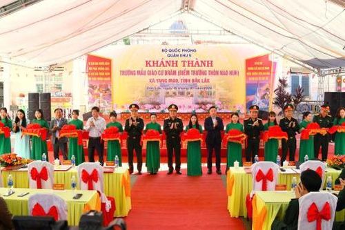 Khánh thành trường mẫu giáo cho con em vùng căn cứ cách mạng tại Tây Nguyên