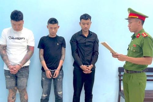 Bắt quả tang nhiều 'con nghiện'