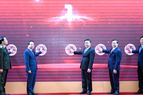 Ra mắt ứng dụng Tuyên giáo và Dân vận