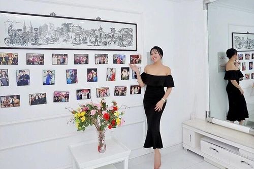 Cận cảnh cơ ngơi 200m2 ngập sắc trắng của Phi Thanh Vân