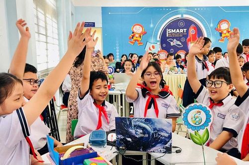 TPHCM đẩy mạnh chuyển đổi số giáo dục, từng bước nâng tầm đội ngũ nhà giáo