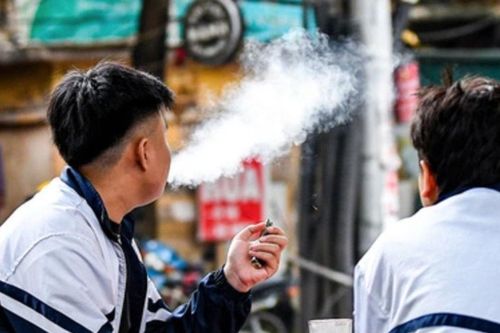 Thuốc lá điện tử, thuốc lá nung nóng không giảm tác hại như quảng bá